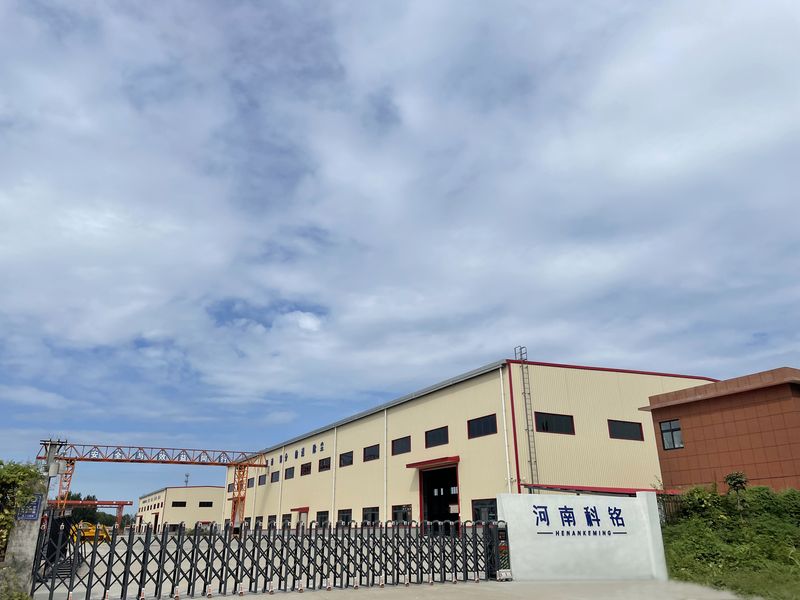 廠(chǎng)區(qū)大門(mén)